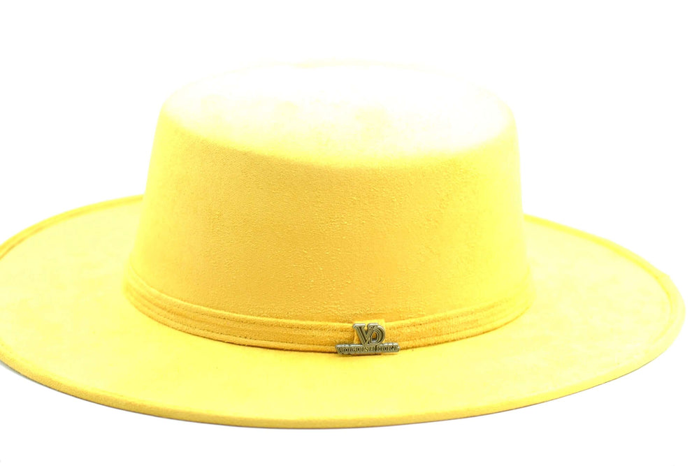 
                  
                    FLAT TOP DAKOTA PIP HATS
                  
                