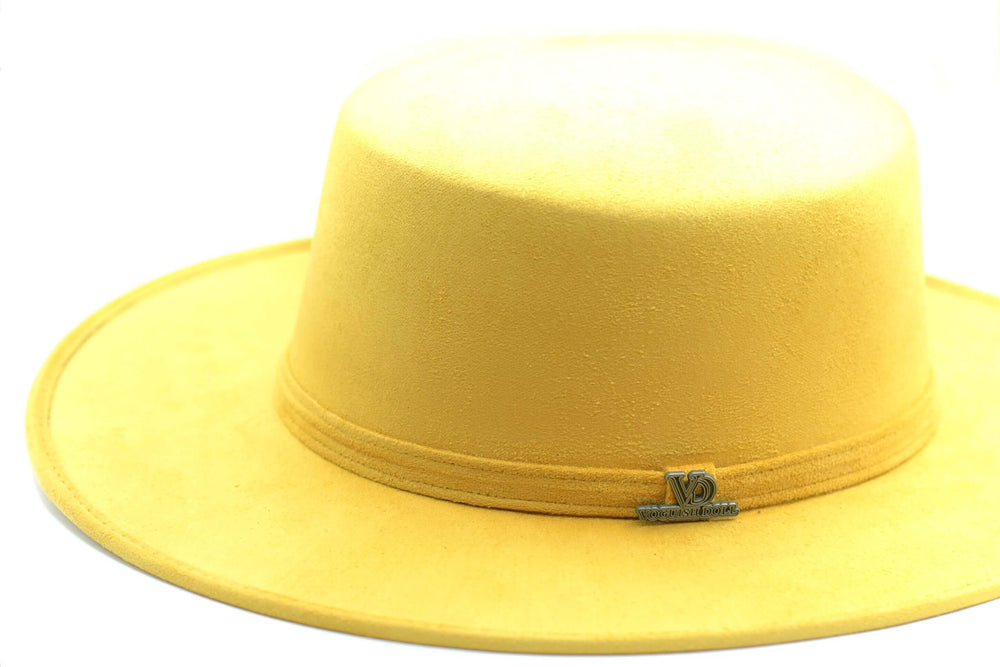 
                  
                    FLAT TOP DAKOTA PIP HATS
                  
                