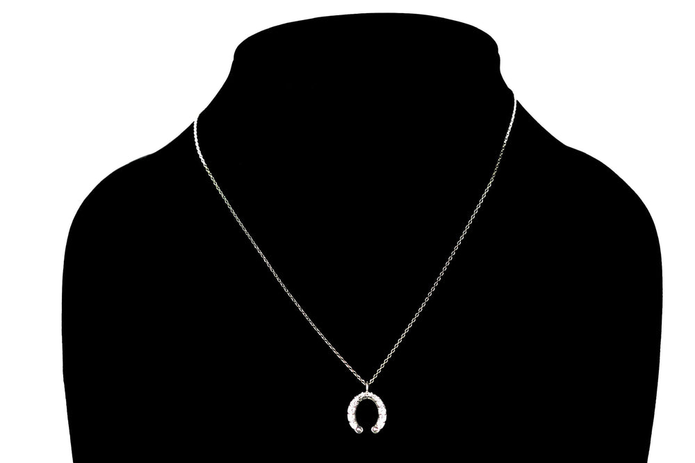 HORSESHOE CHARM NECKLACE