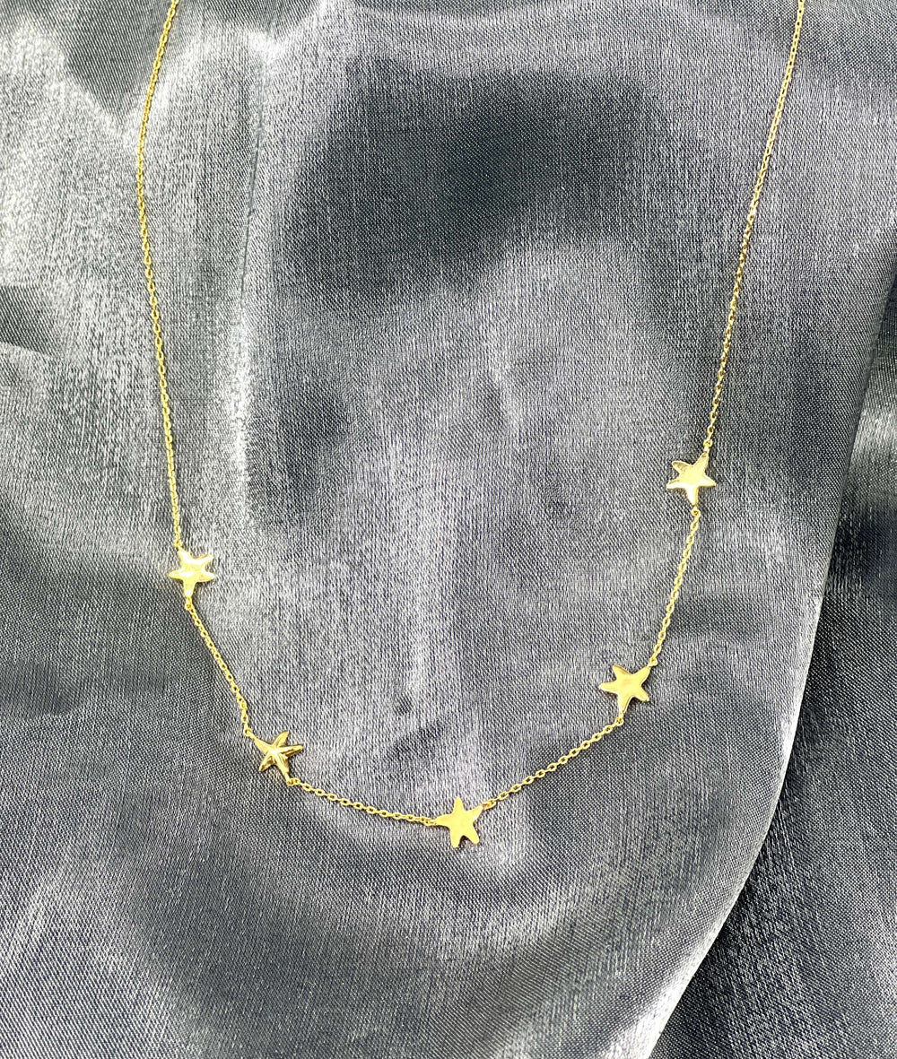 STAR CHOKER